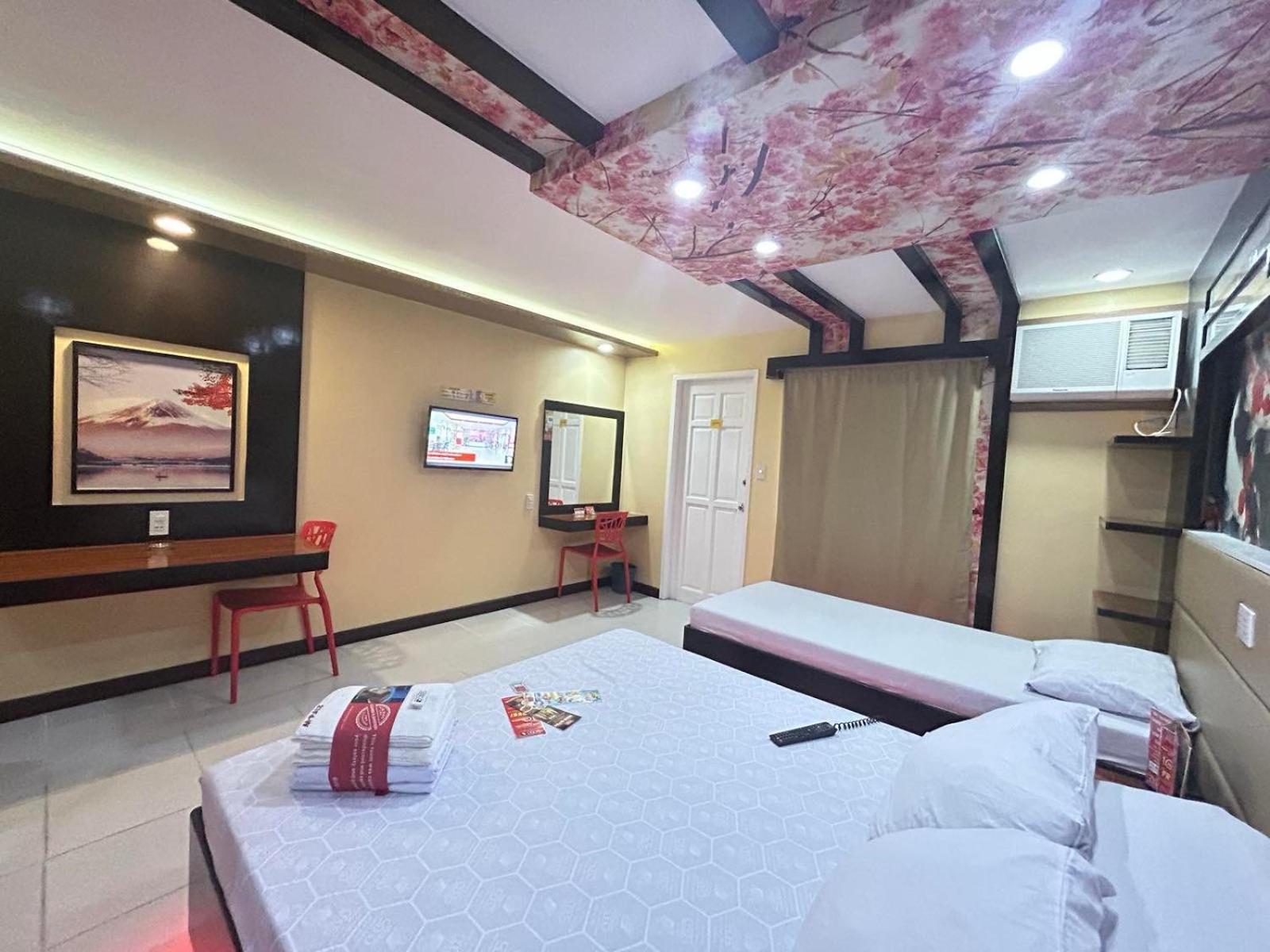 Hotel Sogo Sta Rosa Santa Rosa  Eksteriør bilde
